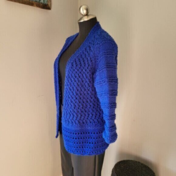 Crocheted Handcrafted Blue Cardigan Granny Cottage Core Sweater Sz Large - Picture 5 of 6